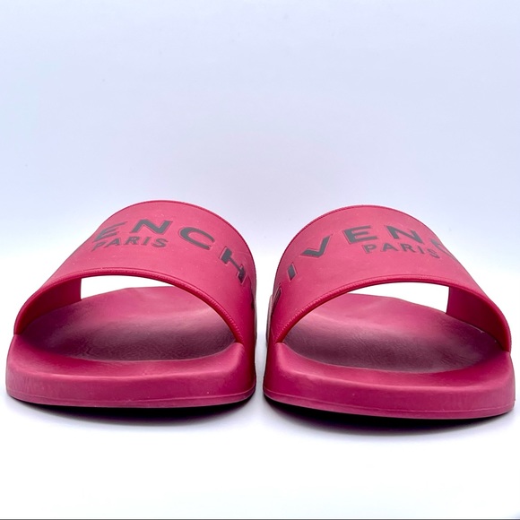 GIVENCHY | Paris Flat Logo Rubber Pool Slides in Fig Pink | 39/ 9 - Picture 6 of 16